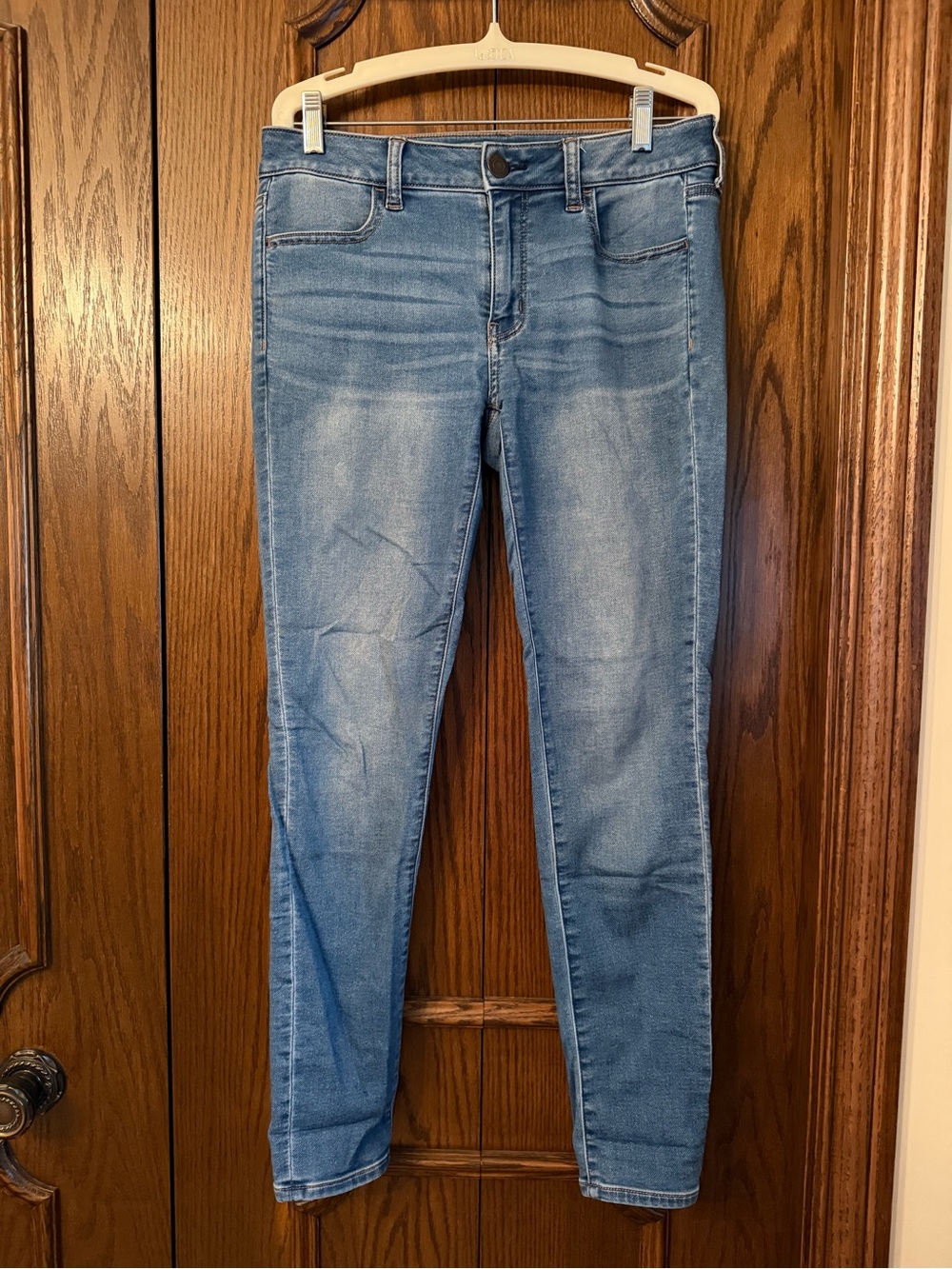 American Eagle Outfitters Light Blue Skinny Jeans size 8 Reg